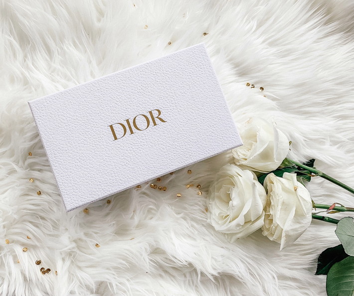 Diorレディース財布の魅力