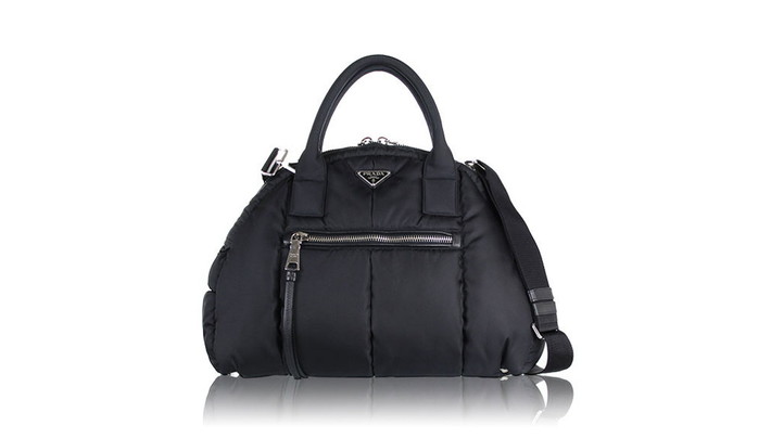 トラベナイロンバッグ黒