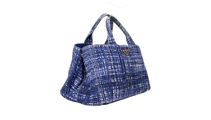 PRADA青シャギーカナパ2